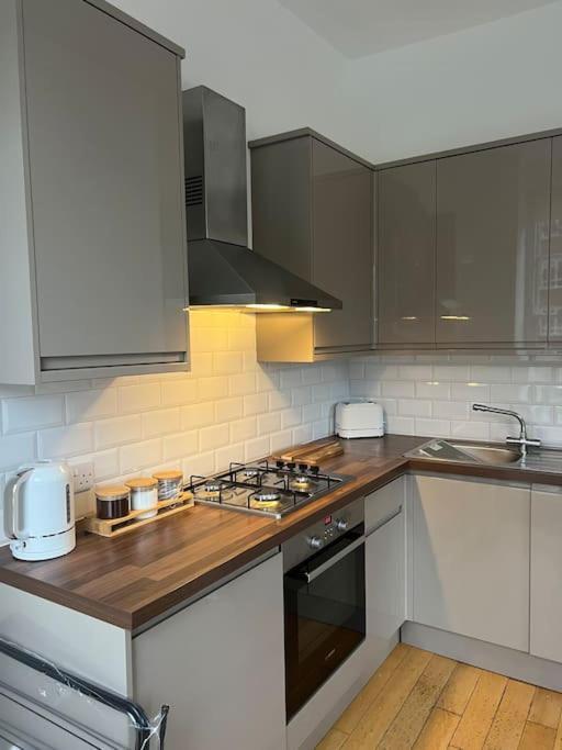 Stylish One Bedroom Apartment In The Heart Of Angel Londyn Zewnętrze zdjęcie